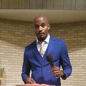 Meet your Posher, Pasteur